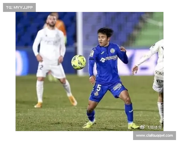 西甲联赛中身体对抗的战术意义与技术分析探讨